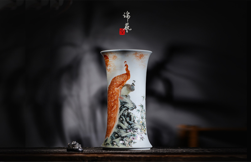 礬紅粉彩《雙雀朝陽(yáng)》花插